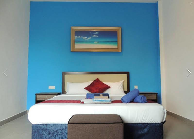 Royal Agate Beach Resort Pantai Cenang  Exteriör bild