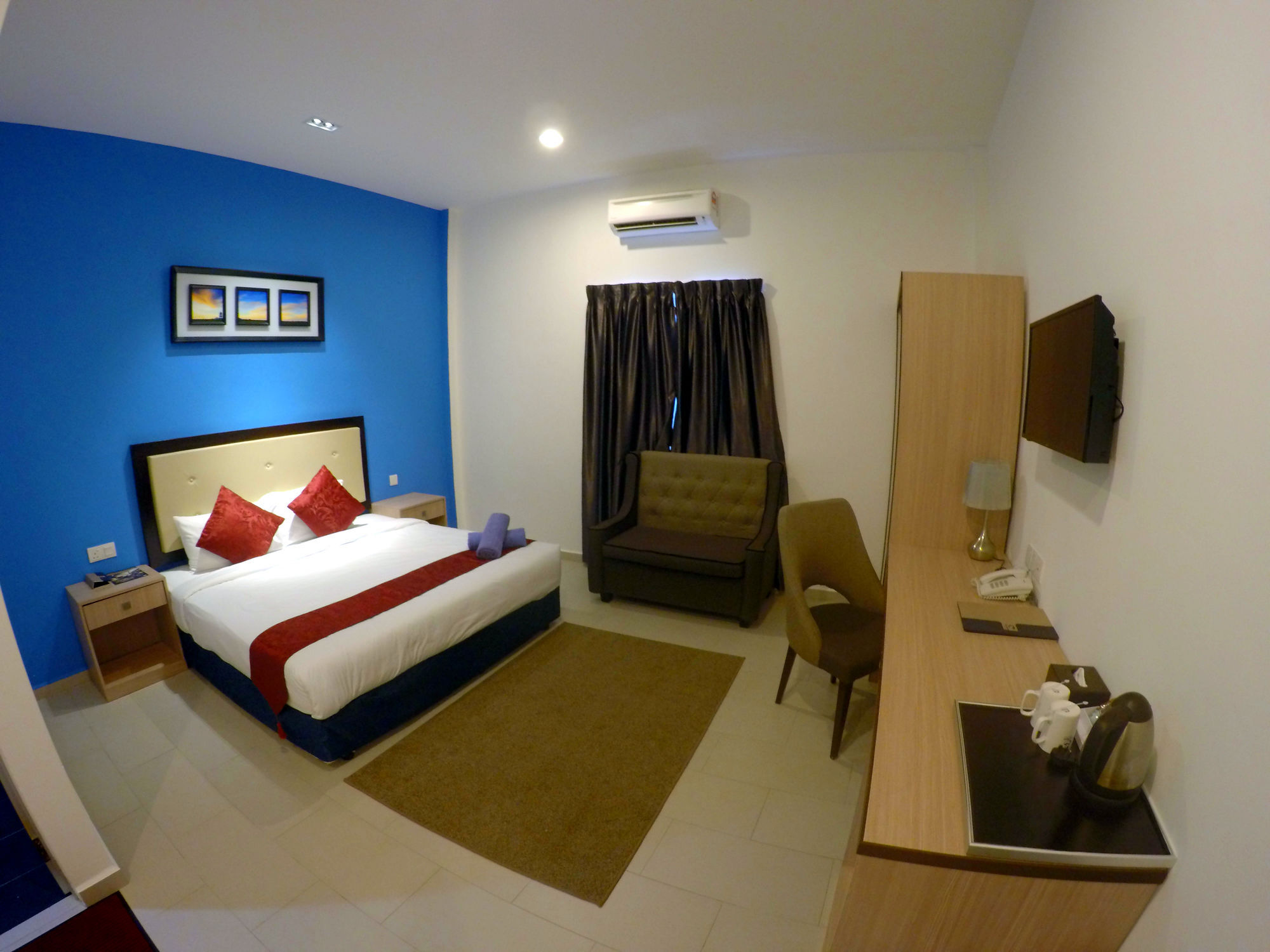 Royal Agate Beach Resort Pantai Cenang  Exteriör bild